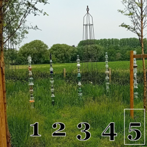 Hilde de Rooij - Tuinjuwelen wit 5 (Glass: Recup)